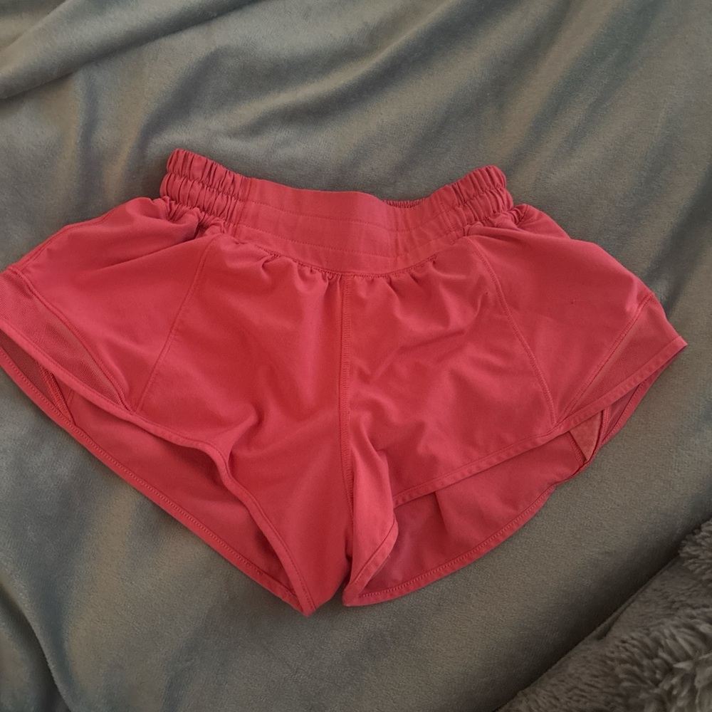 Lululemon hotty hots